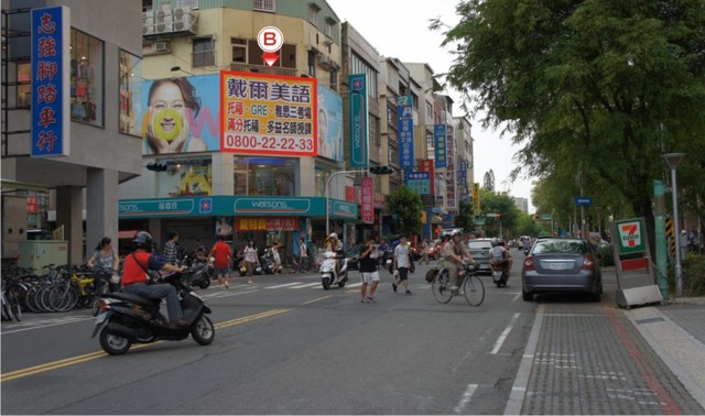 N-0661B鐵架廣告塔-台南市勝利路157號-成功大學、成大商圈、台南一中、成大醫院廣告看版